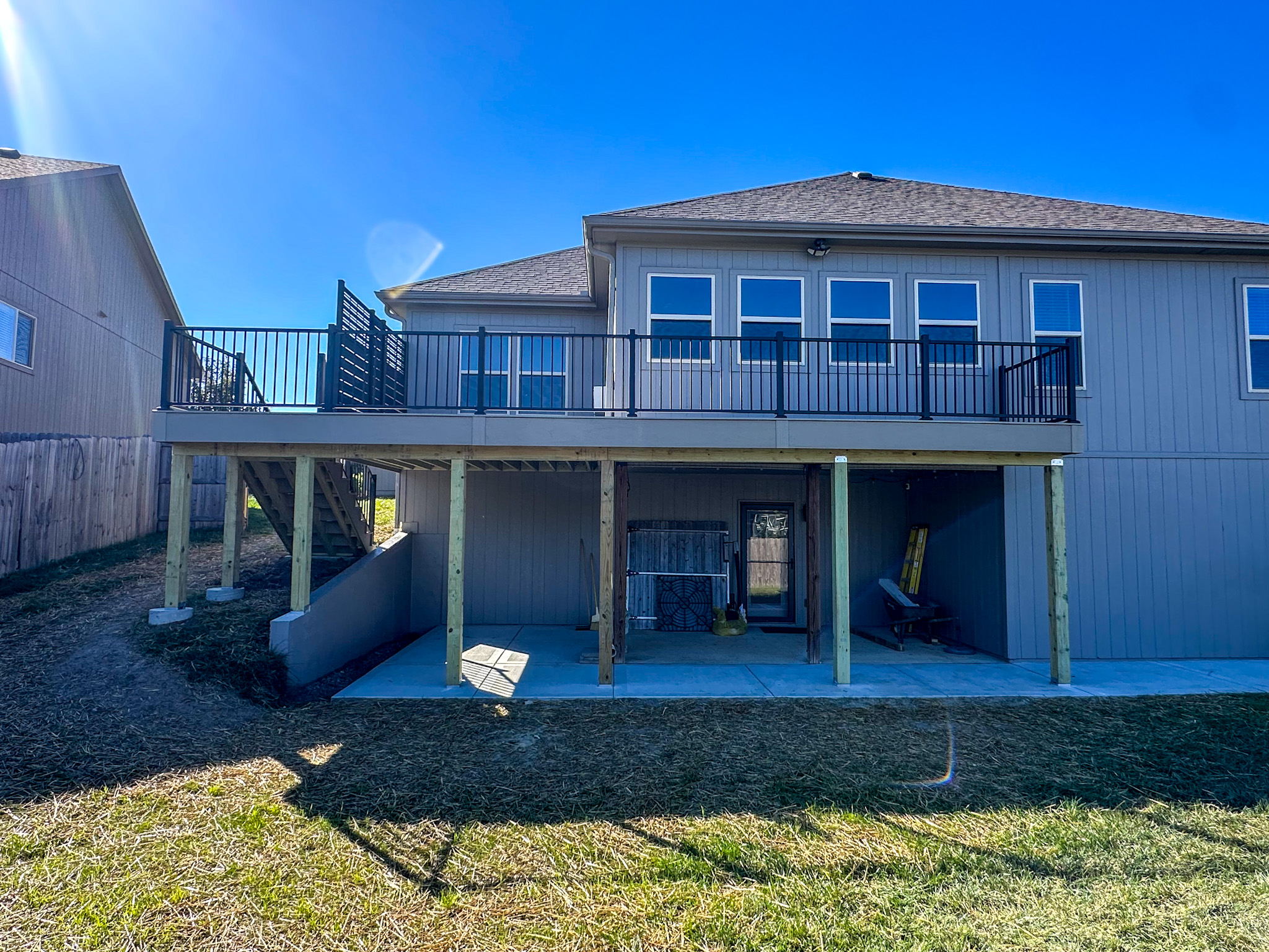 Wood Deck with Aluminum Railing